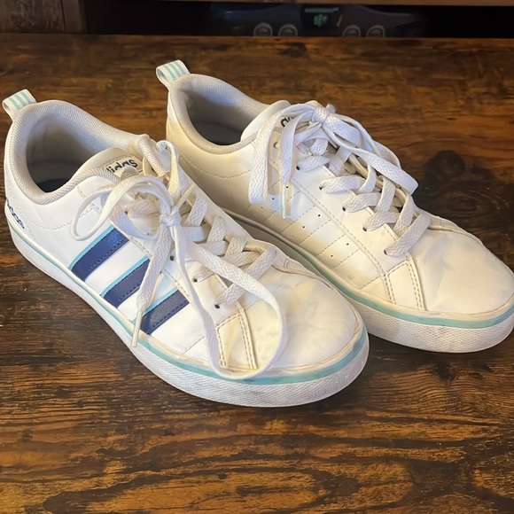 adidas sneakers - Picture 5 of 7